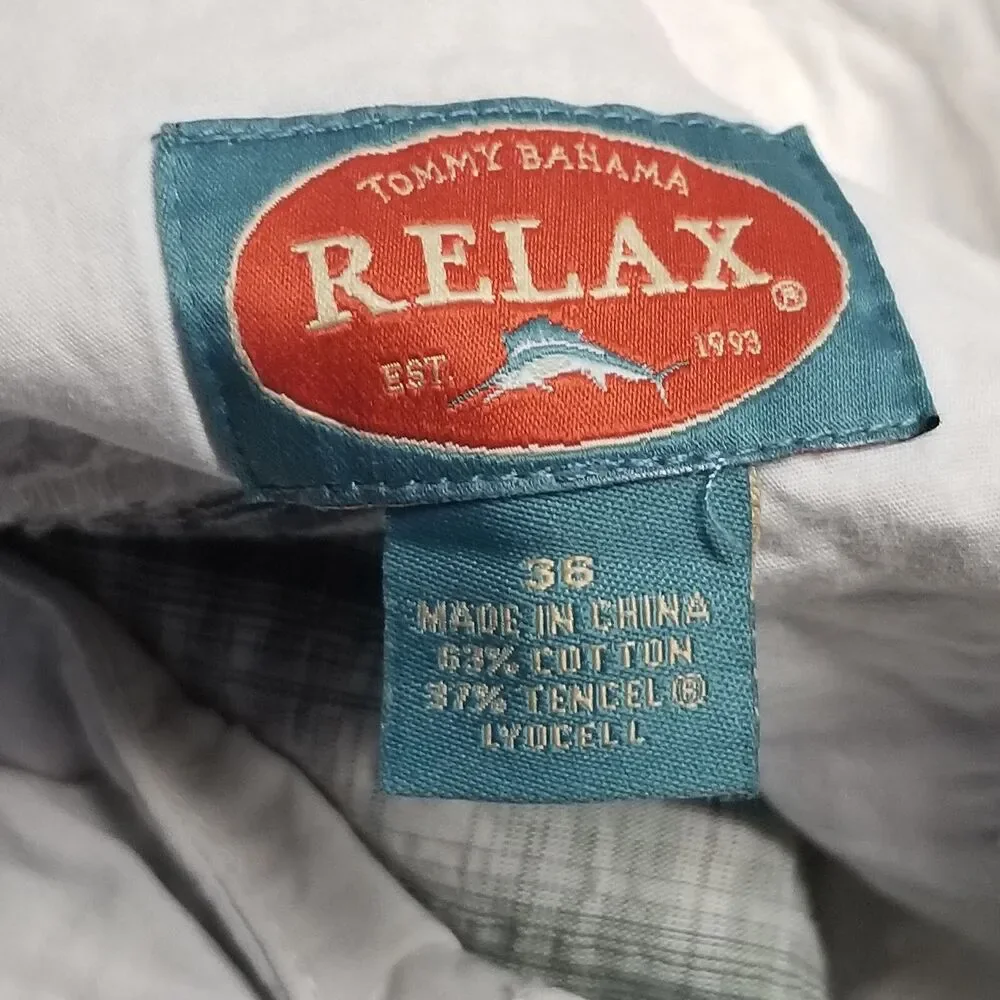 Tommy Bahama Mens 38 Shorts Blue Plaid Seersucker Cargo Beach Relax Resort 11.5